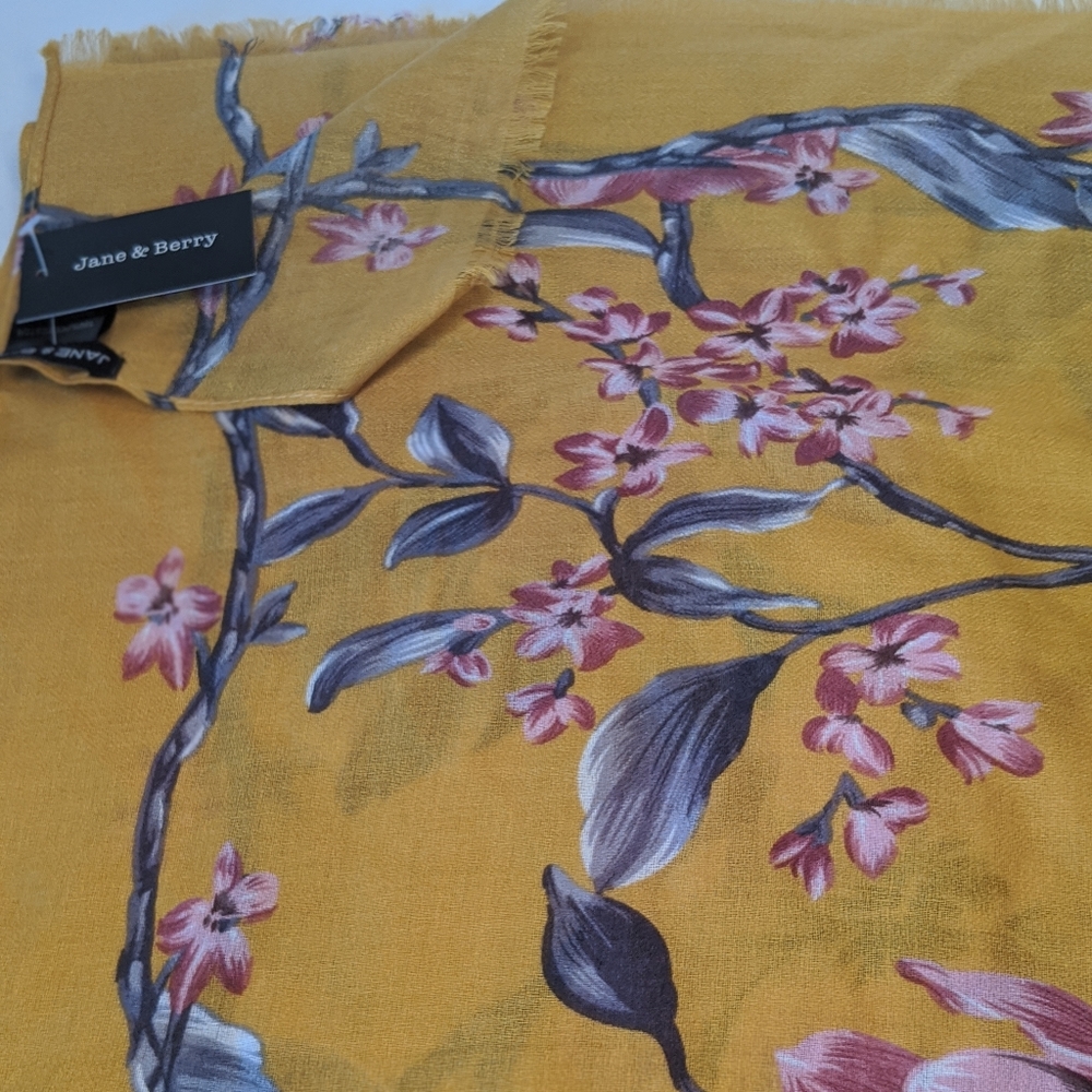 -NWT Jane & Berry Scarf Tropical Flower Pat…